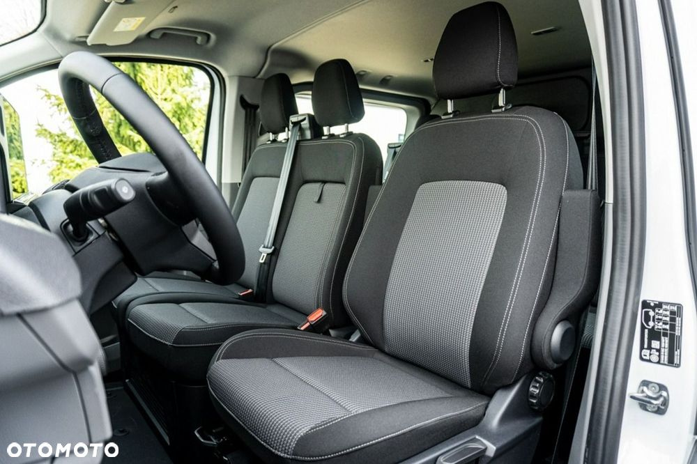 Volkswagen Transporter - 16