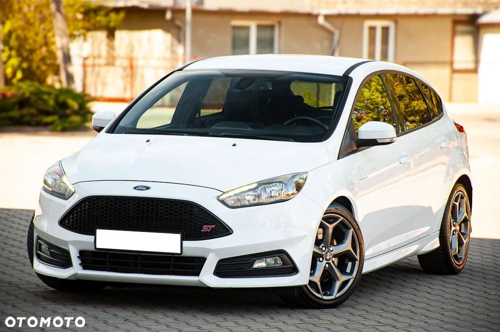Ford Focus 2.0 TDCi ST mit Leder-Exclusiv-Paket - 7