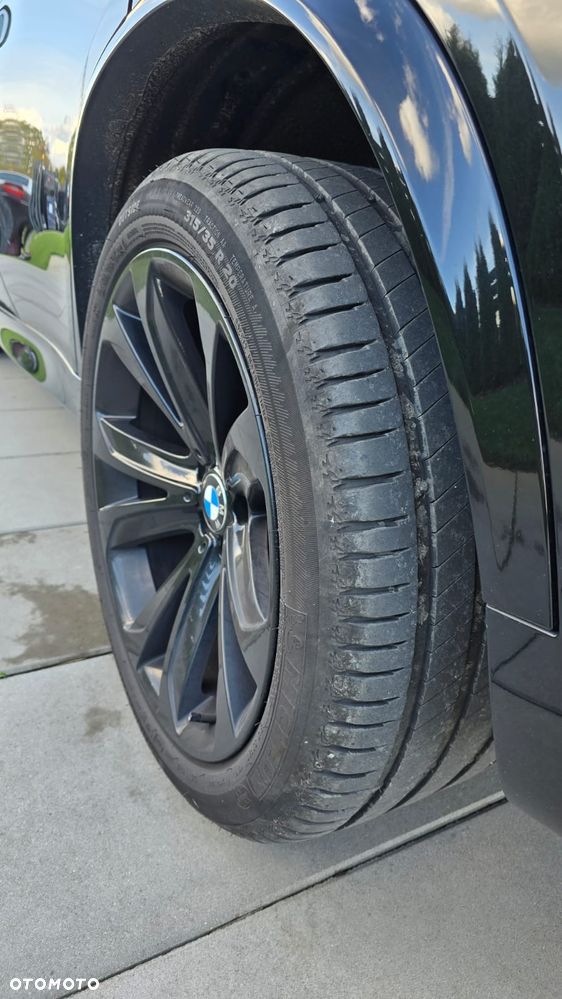 BMW X5 M M50d Sport-Aut - 15