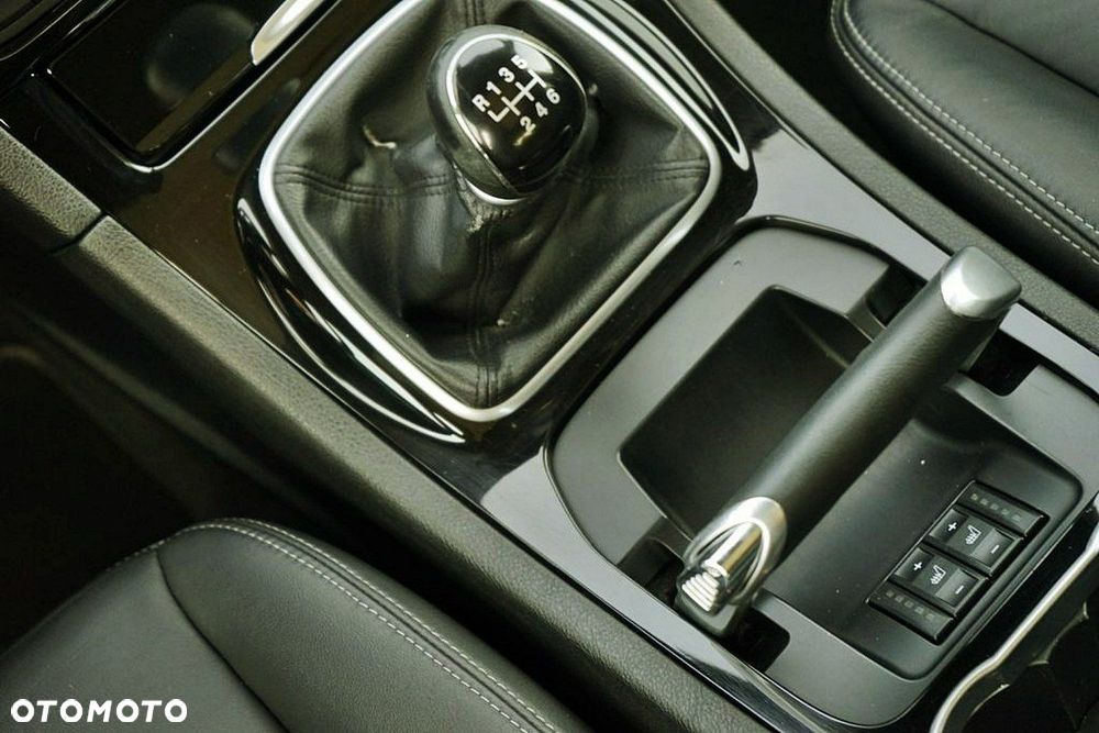 Ford S-Max - 30