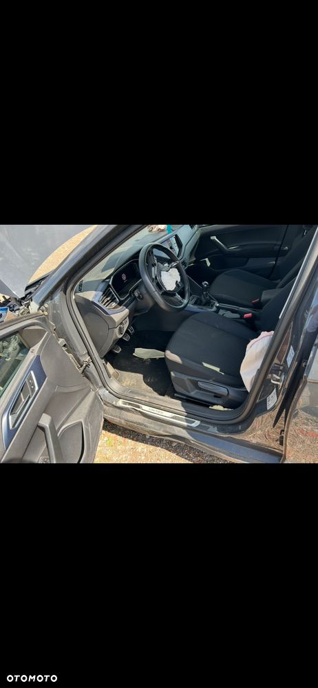 Volkswagen Polo - 10