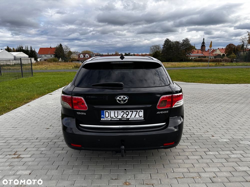 Toyota Avensis 2.0 D-4D Combi Sol - 6