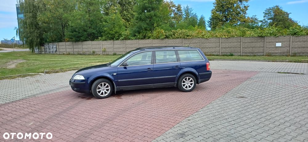 Volkswagen Passat 1.9 TDI Comfortline - 2