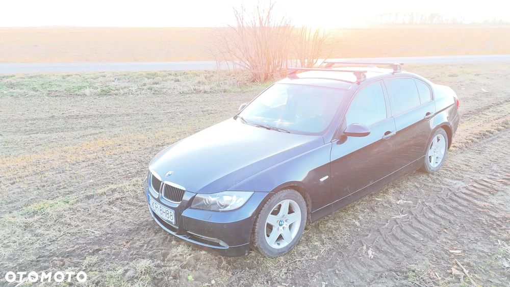 BMW Seria 3 320i - 2