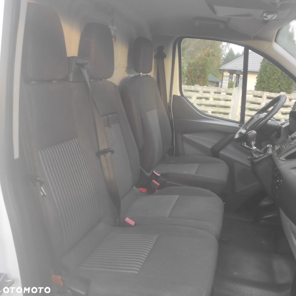 Ford Transit Custom - 17