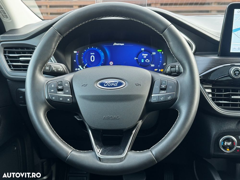Ford Kuga - 22