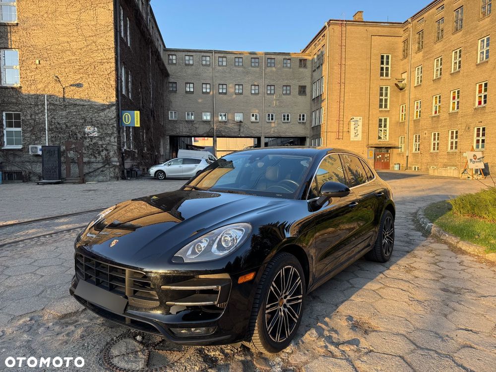 Porsche Macan Turbo PDK - 15