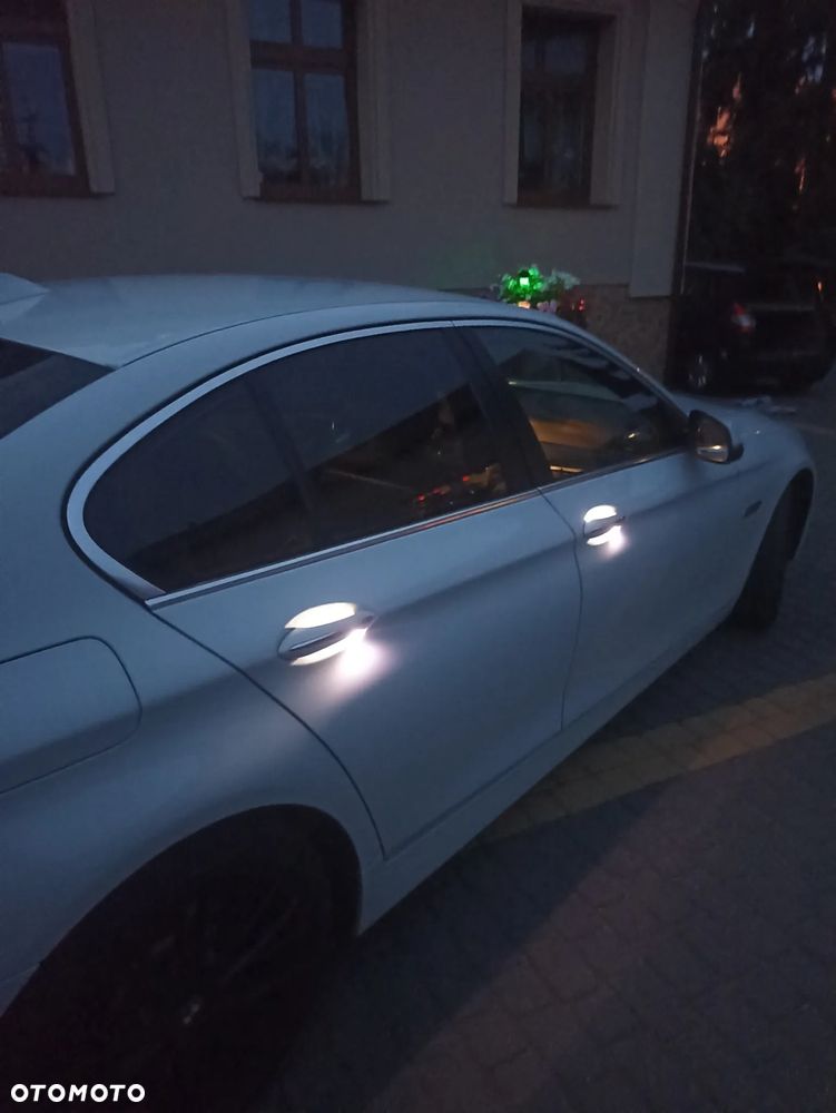 BMW Seria 5 520d - 2