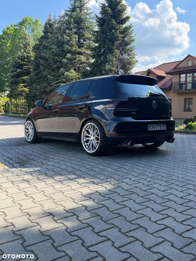 Volkswagen Golf 2.0 TSI GTI DSG - 5