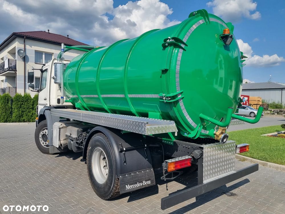 Mercedes-Benz Axor 1829   1833 - 4