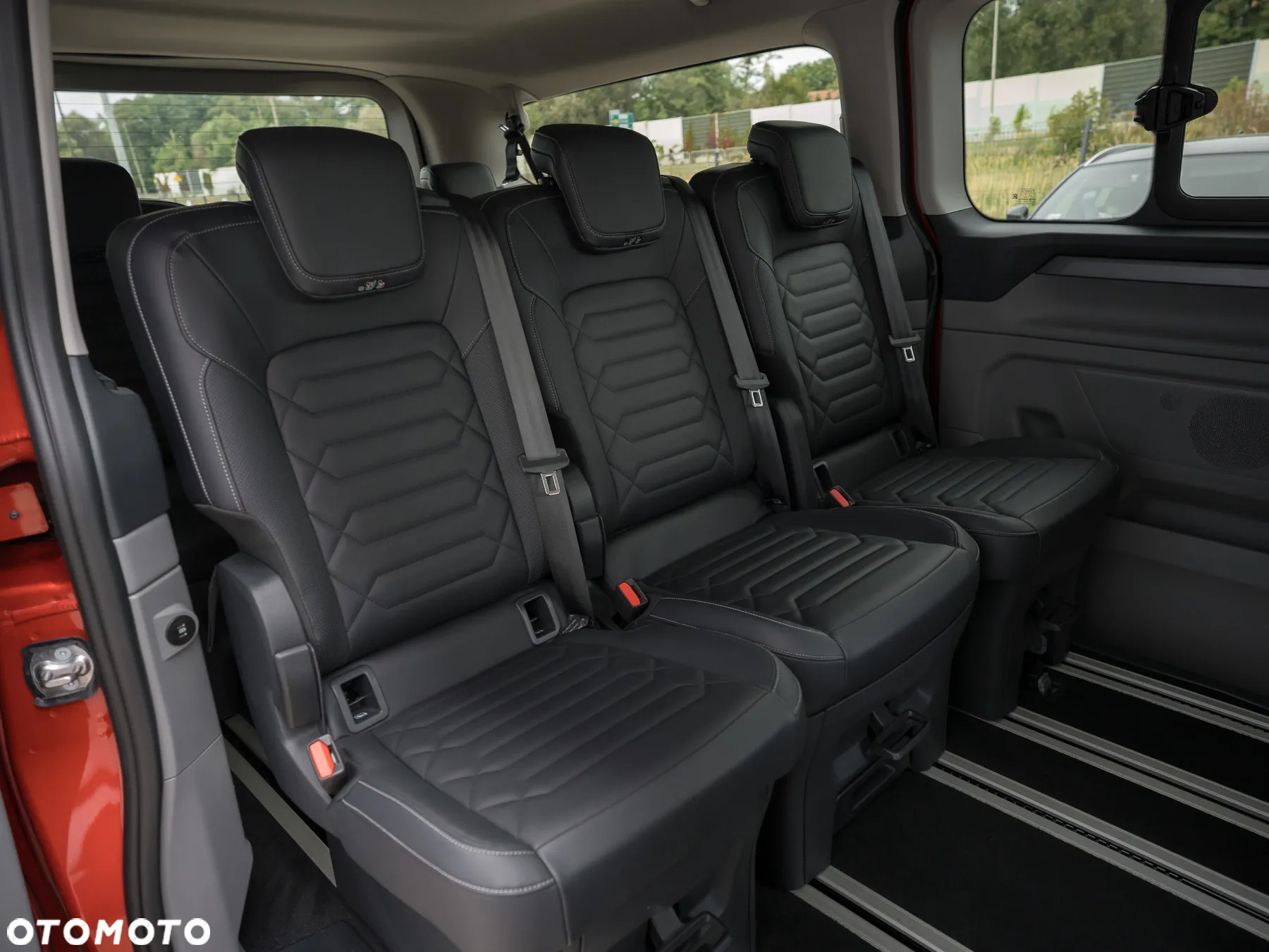 Ford Tourneo Custom 320 L2H1 4x4 Autm TitaniumX - 26