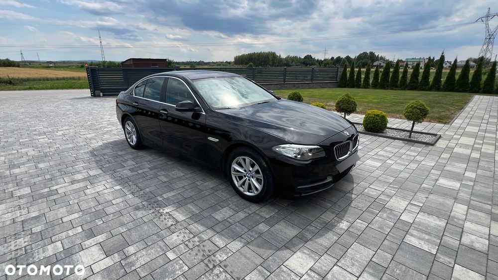 BMW Seria 5 518d - 1