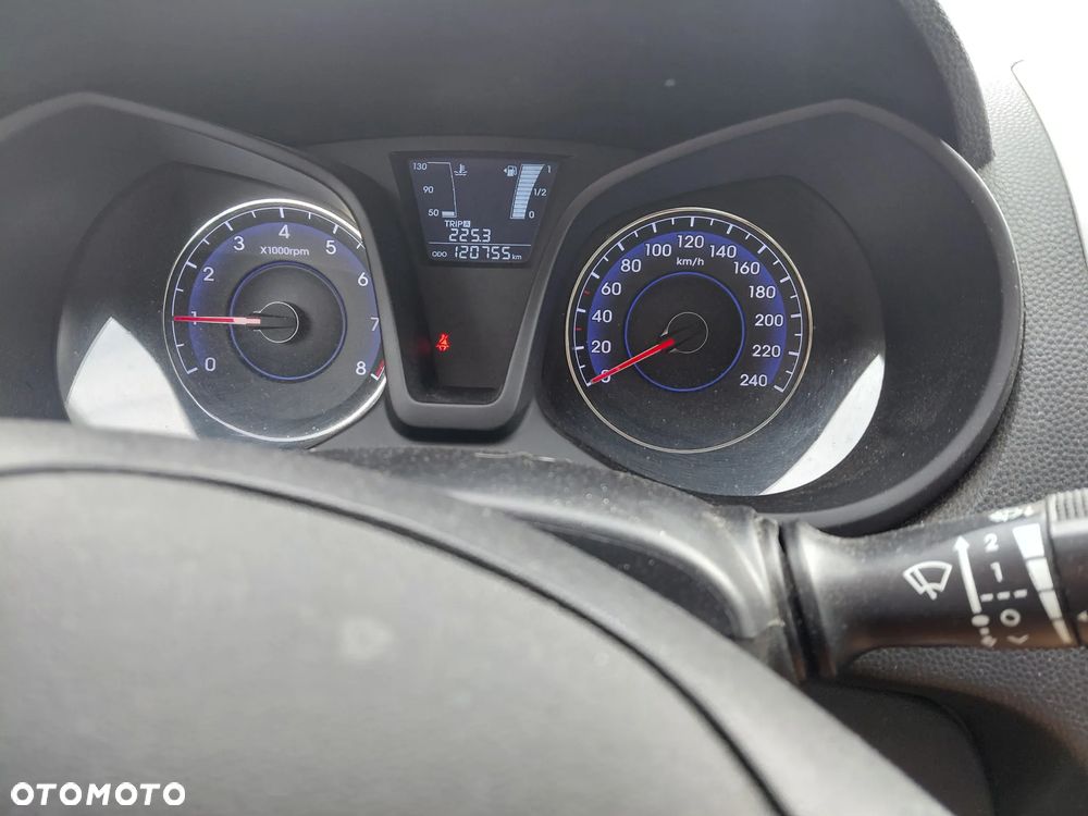 Hyundai ix20 1.4 BlueDrive Classic - 11