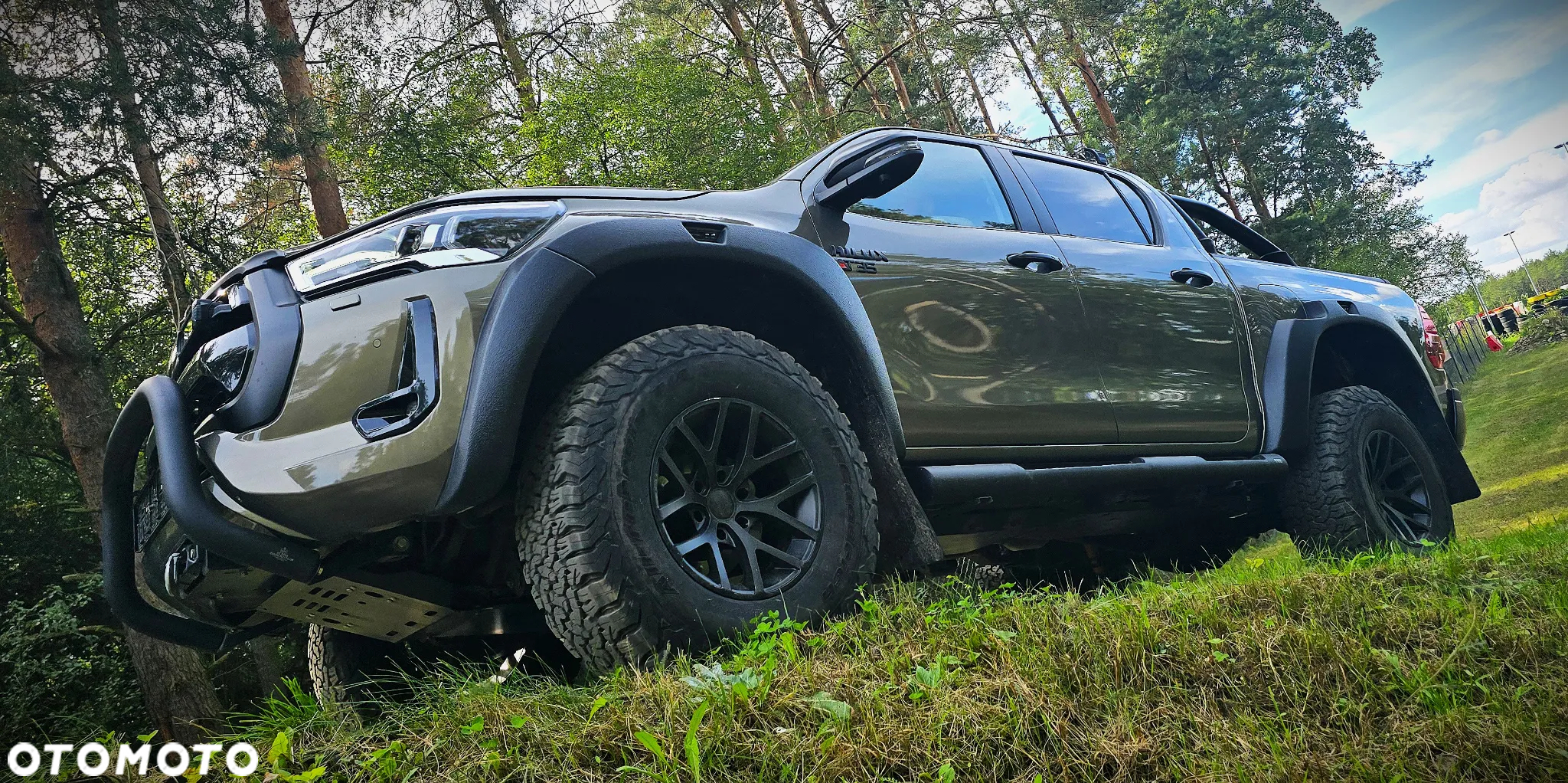 Toyota Hilux 2.8 D-4D Double Cab SR5 4x4 - 4