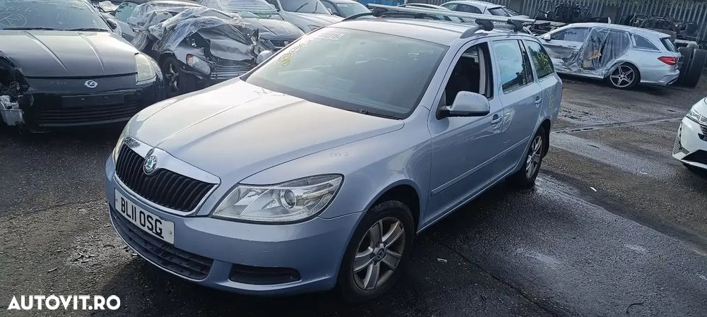 Dezmembrari / Dezmembrez Skoda Octavia 2 1.6 BSE cutie viteze manuală LVN cod culoare LF8K - 2