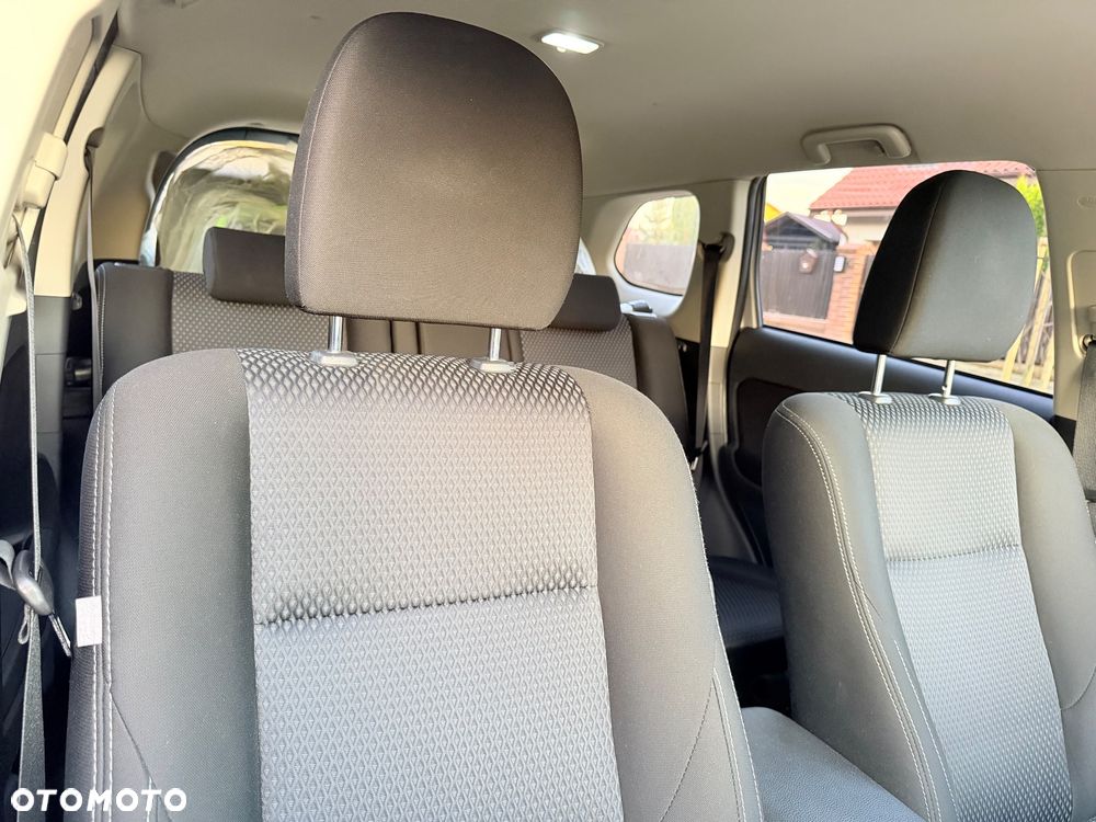 Mitsubishi Outlander - 15