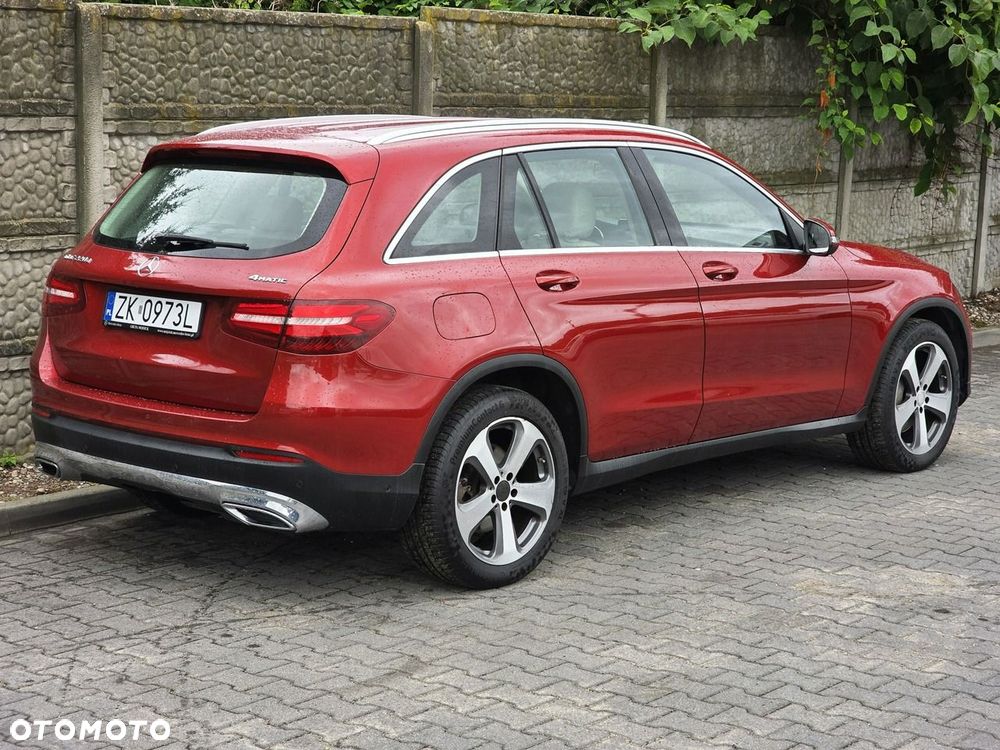 Mercedes-Benz GLC 220 d 4Matic 9G-TRONIC - 8