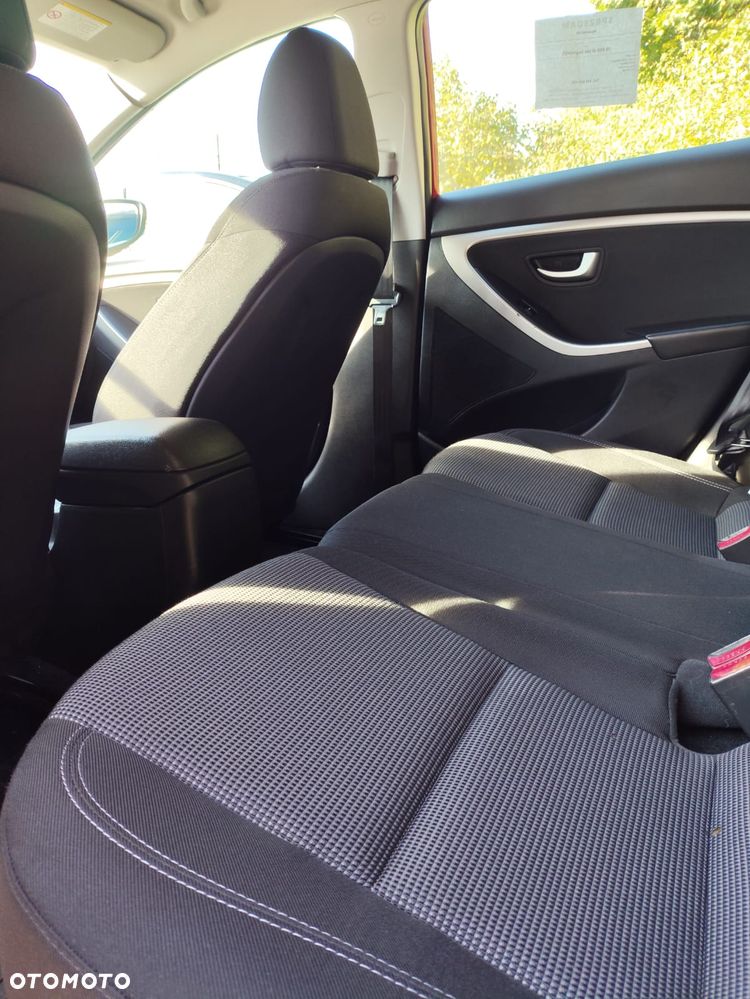 Hyundai i30 1.4 CRDi Base - 9
