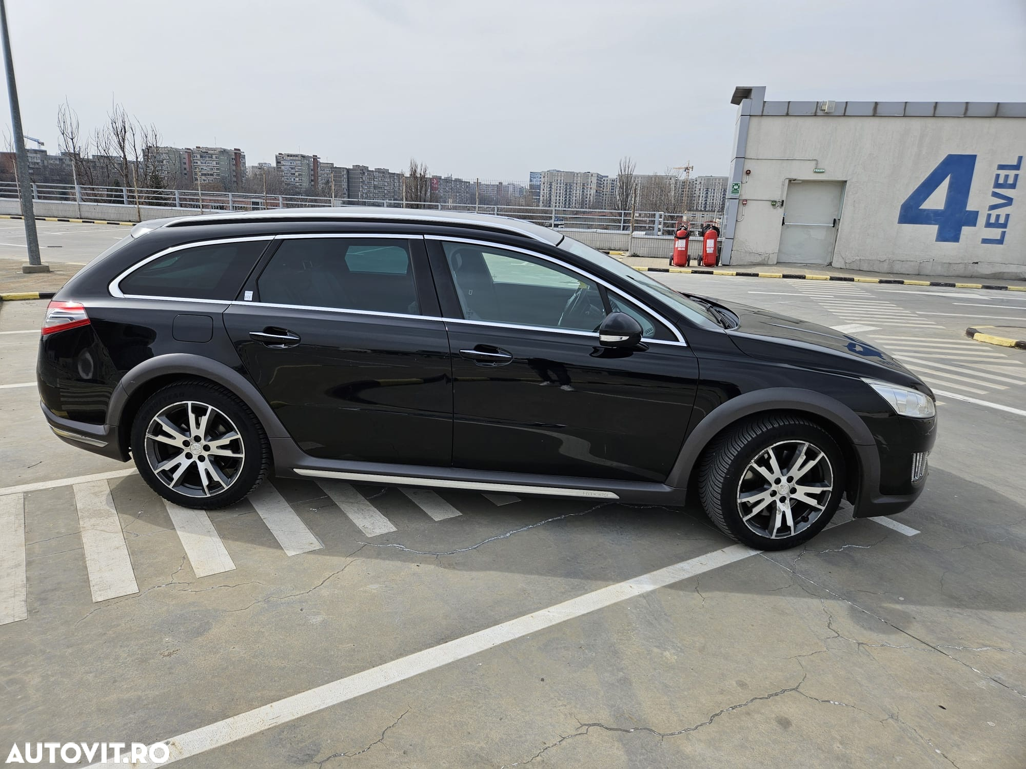 Peugeot 508 RXH Hybrid - 27