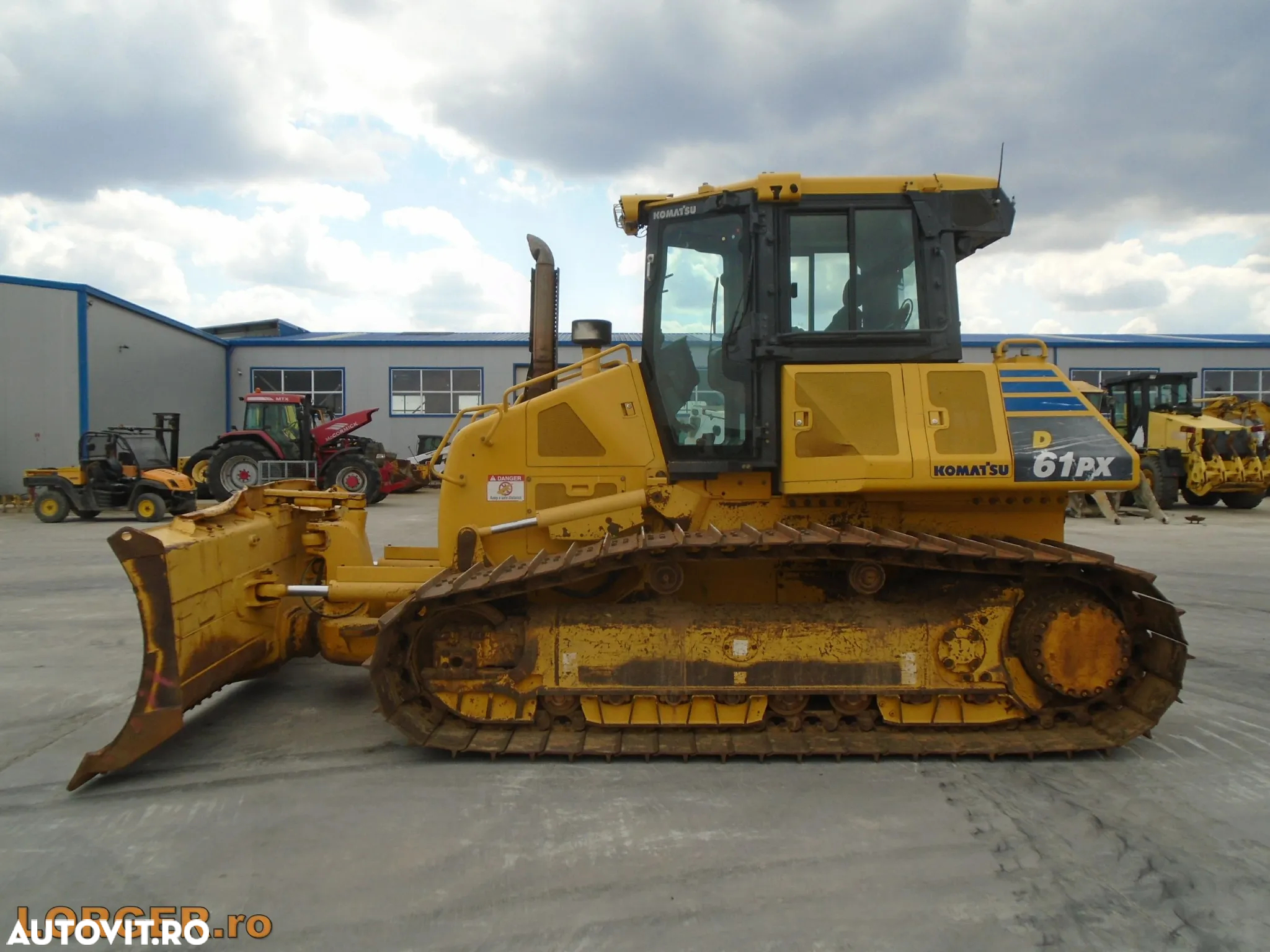 Komatsu D61PX-23 - 5