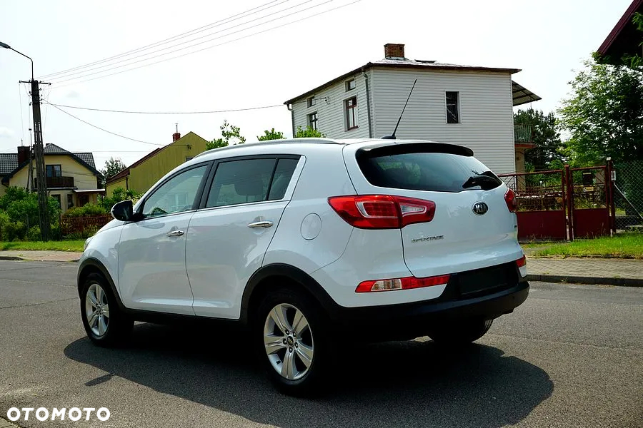 Kia Sportage 1.7 CRDI 2WD Dream-Team Edition - 14