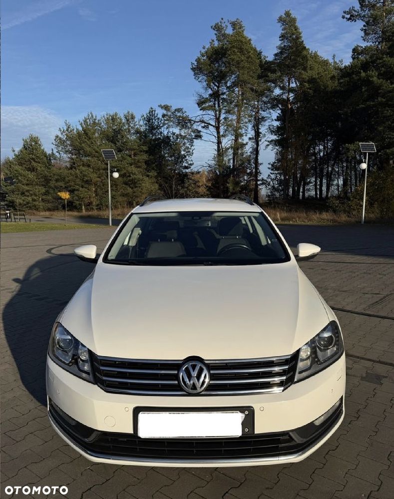 Volkswagen Passat - 2
