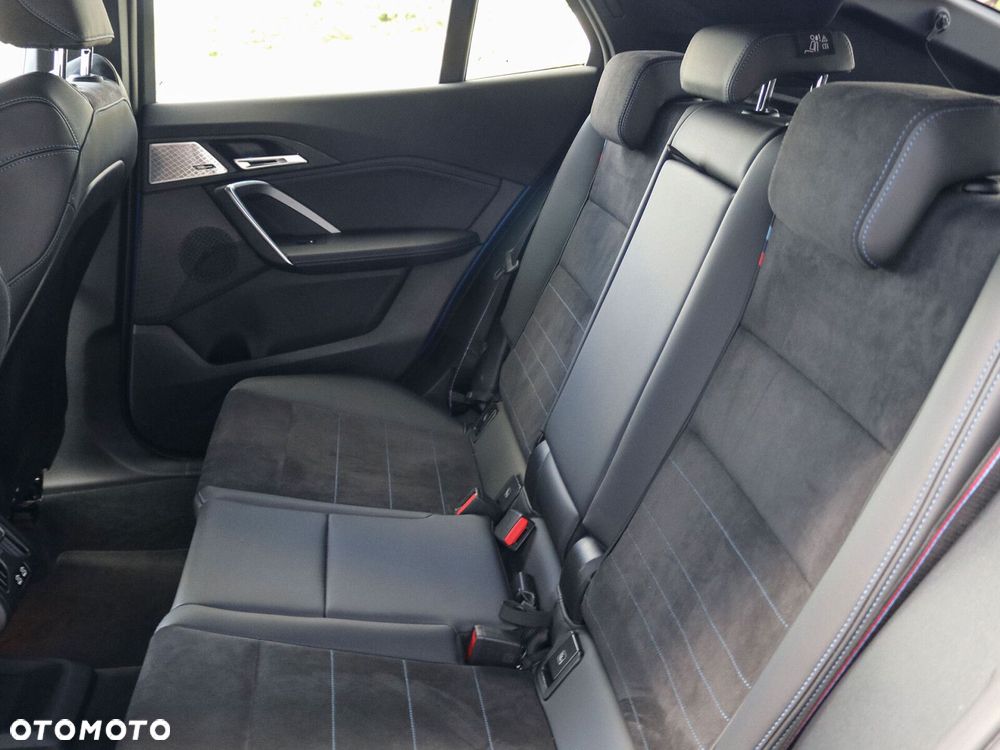 BMW X2 - 19