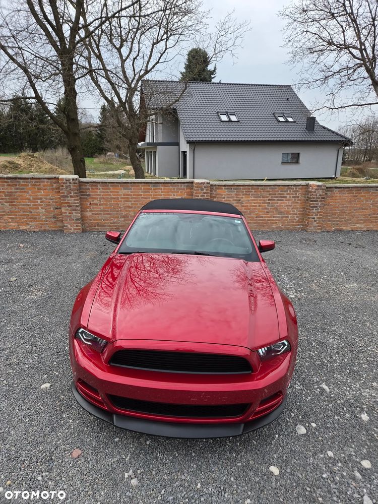 Ford Mustang 3.7 V6 Premium - 34