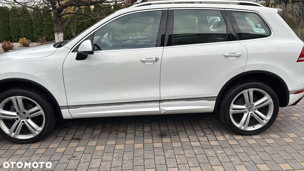 Volkswagen Touareg 3.0 V6 TDI BMT Perfectline R-Style - 3