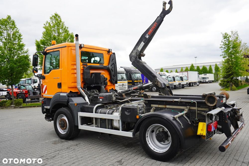 MAN TGM 13.290 / 4x4 / 30 tys. km!!! / hakowiec HIAB XR8S3250 / DMC 15 ton - 16