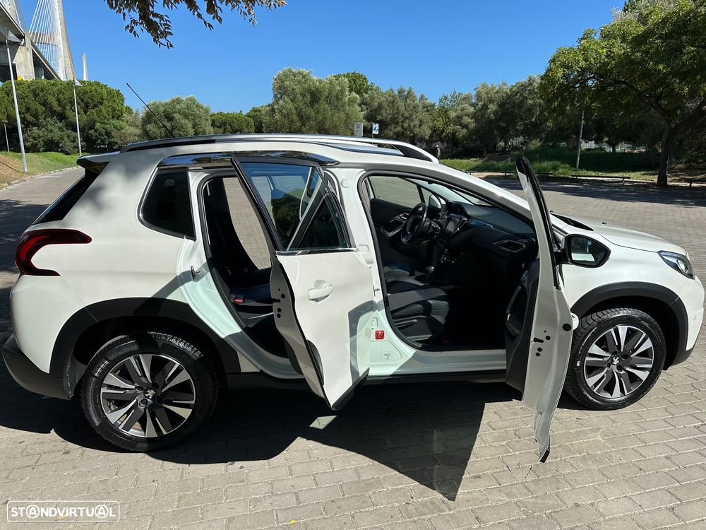 Peugeot 2008 PureTech 110 Stop&Start EAT6 Allure - 14