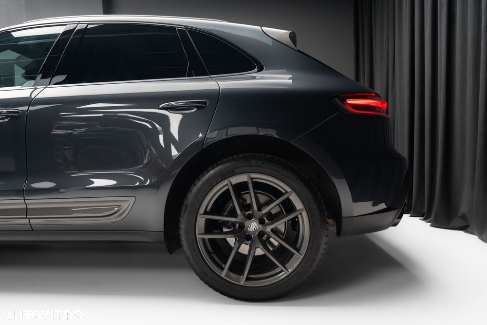 Porsche Macan T PDK - 10