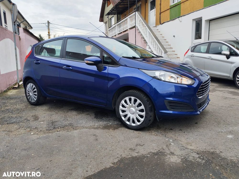 Ford Fiesta - 2