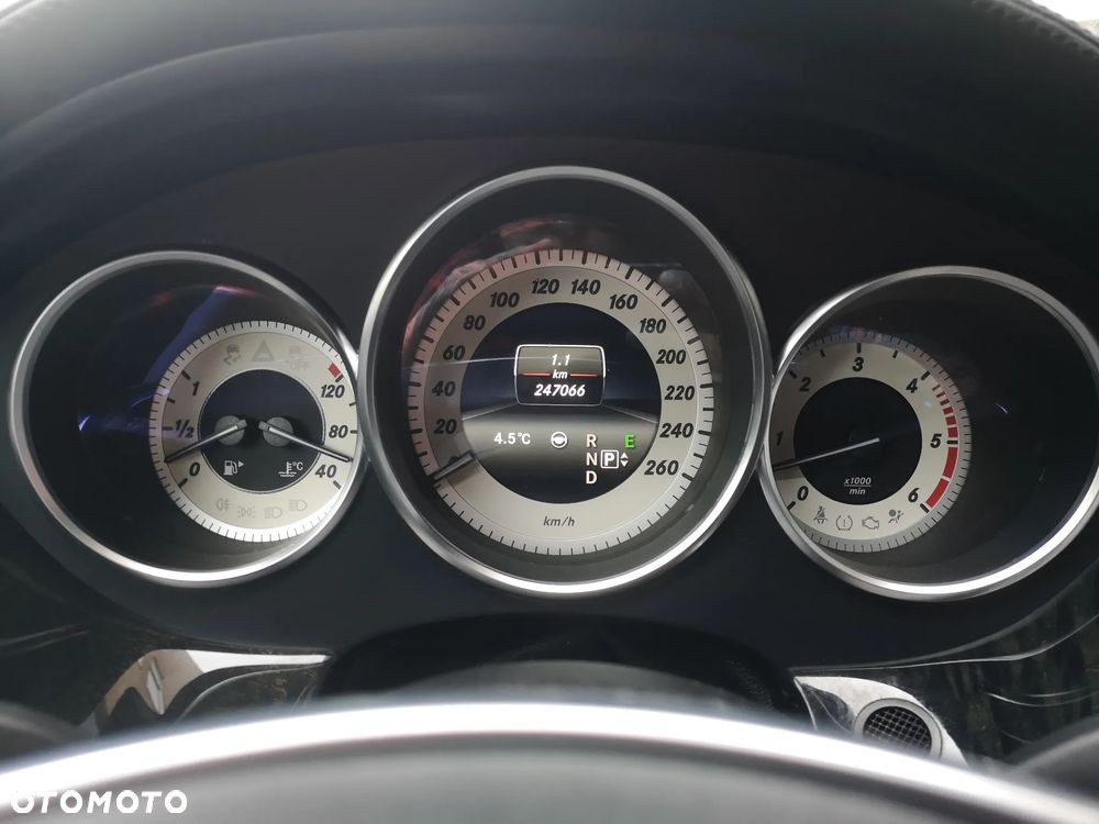 Mercedes-Benz CLS - 15