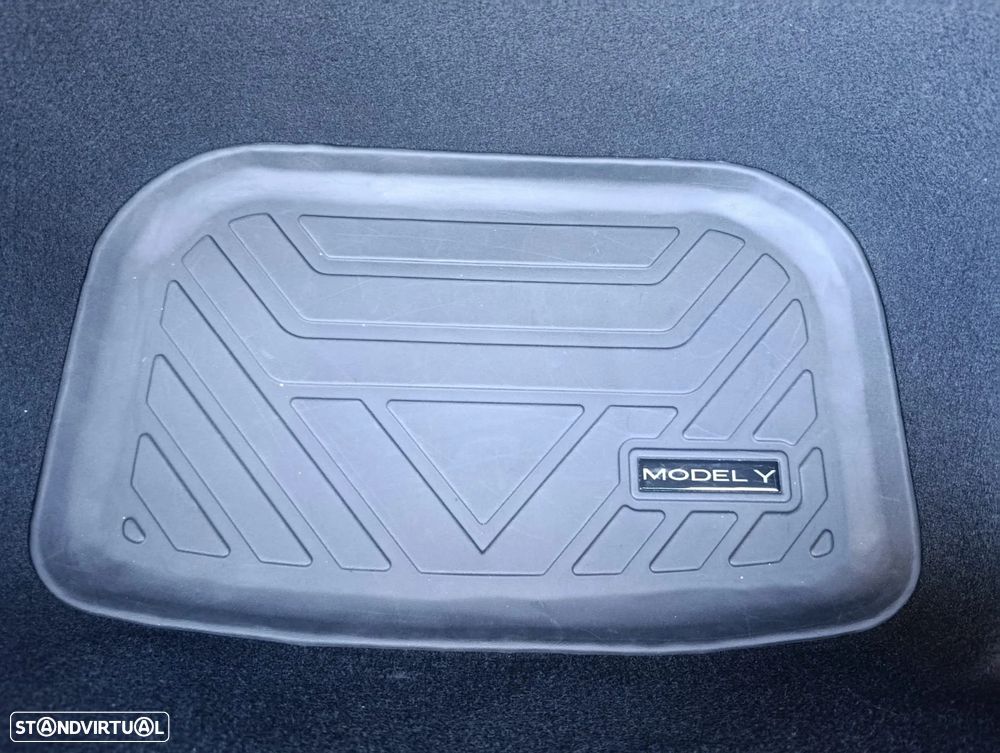 Tesla Model Y Tração Traseira - 16