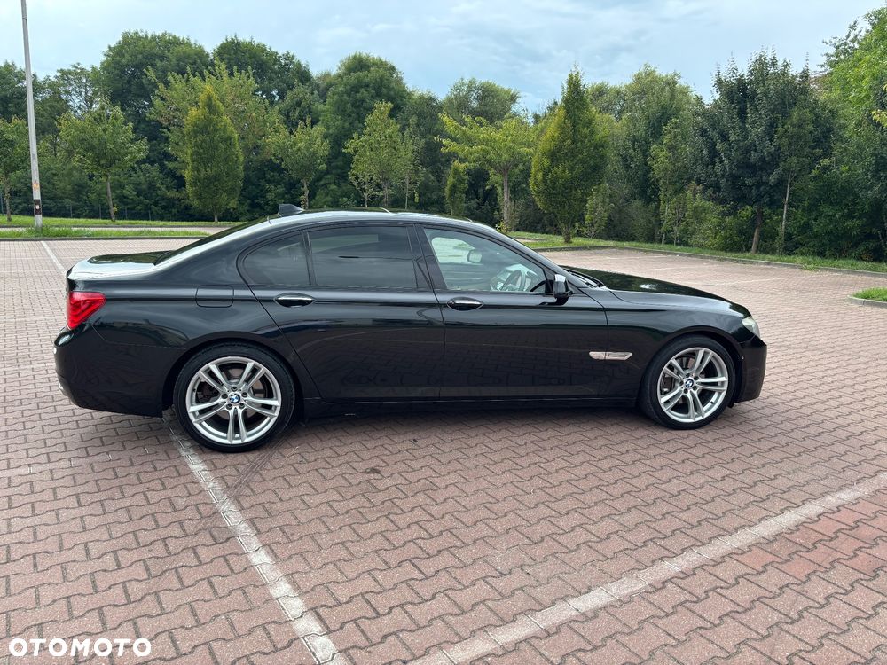 BMW Seria 7 740d - 3