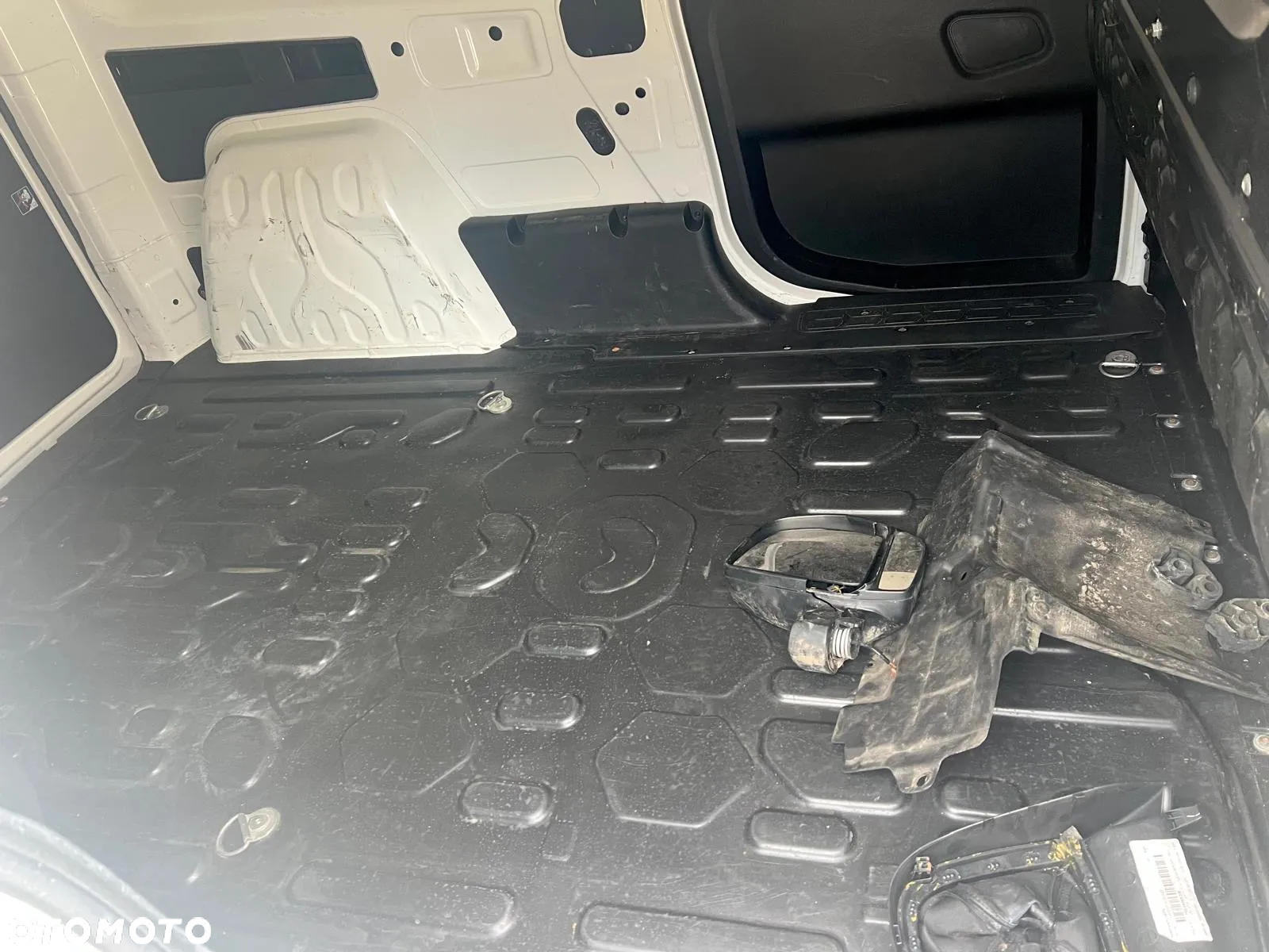 Fiat DOBLO - 13