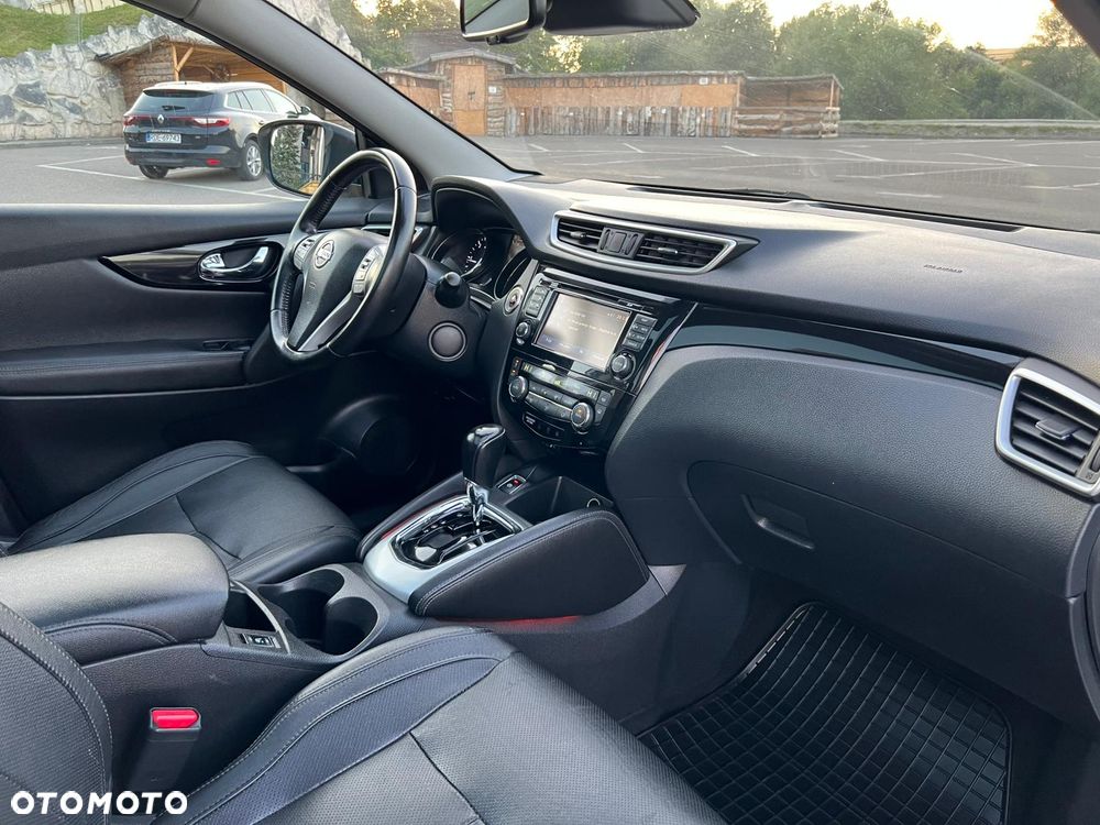 Nissan Qashqai 1.6 DCi Tekna+ Xtronic - 24