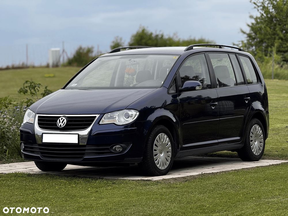 Volkswagen Touran 2.0 TDI DPF Comfortline - 1
