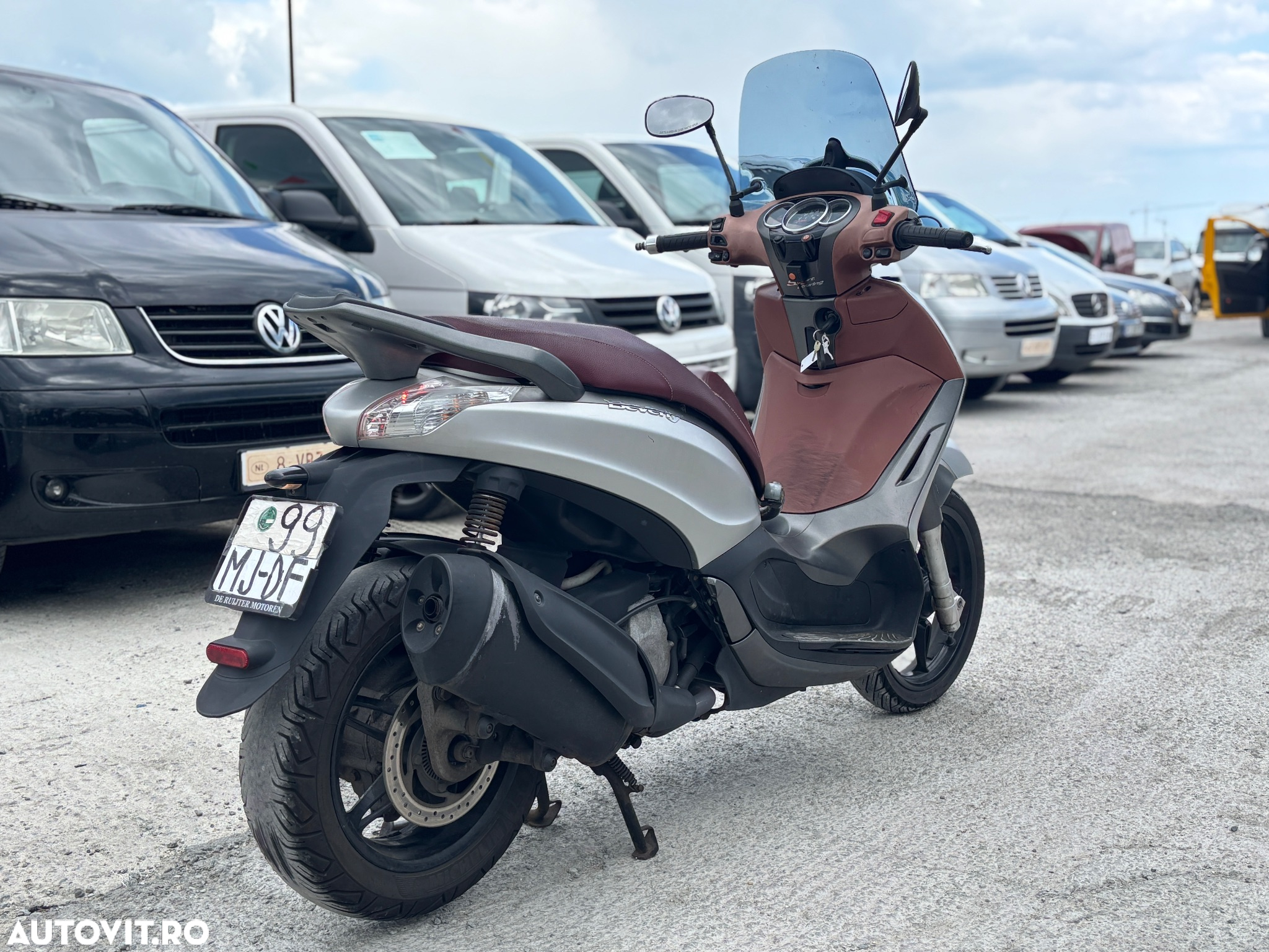 Piaggio Beverly - 6