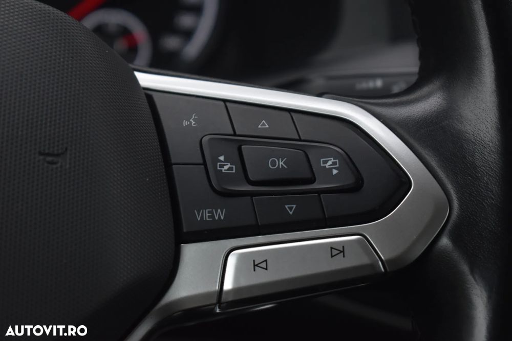 Volkswagen Transporter Kombi TDI Lang DSG - 33