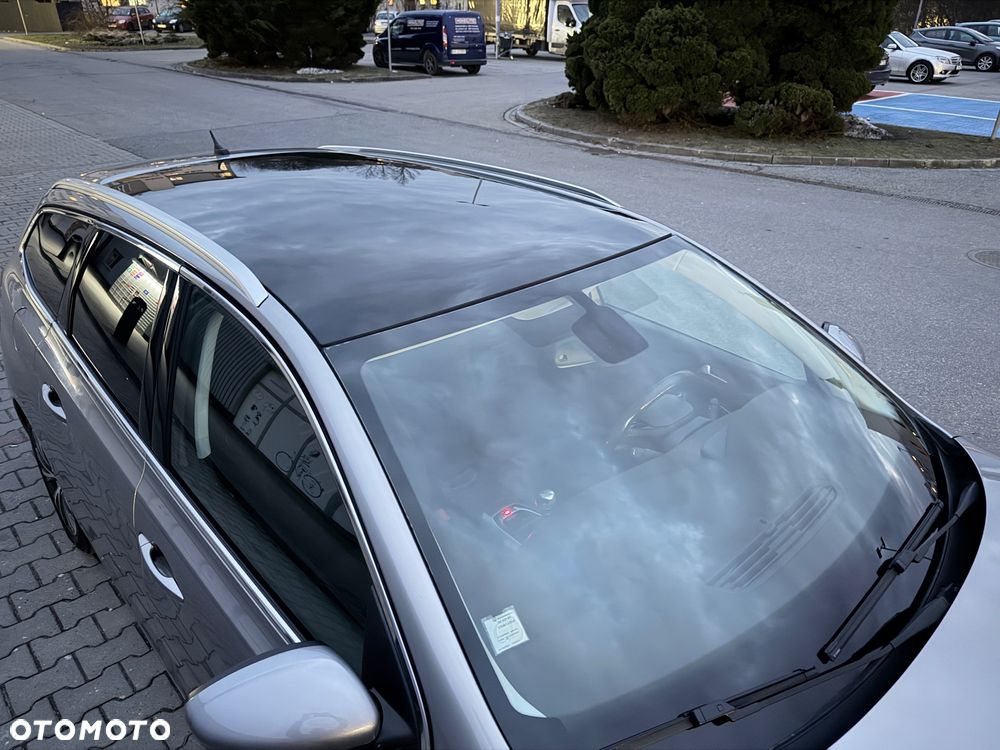 Peugeot 308 PureTech 130 GPF Stop & Start Allure Business-Paket - 37