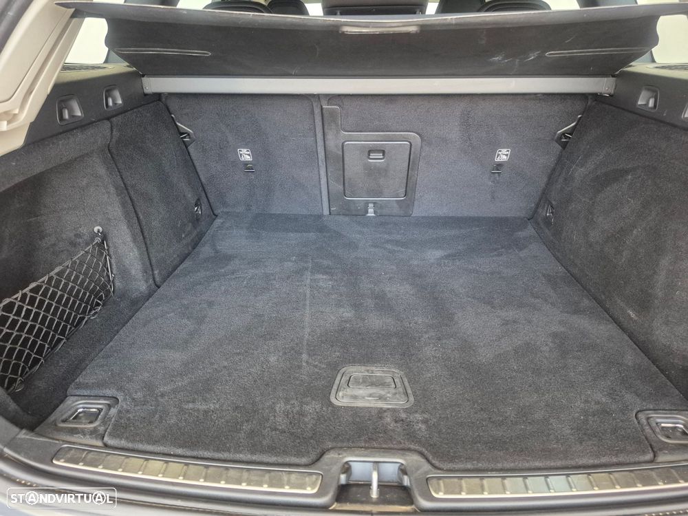 Volvo V60 2.0 B4 Inscription Geartronic - 32