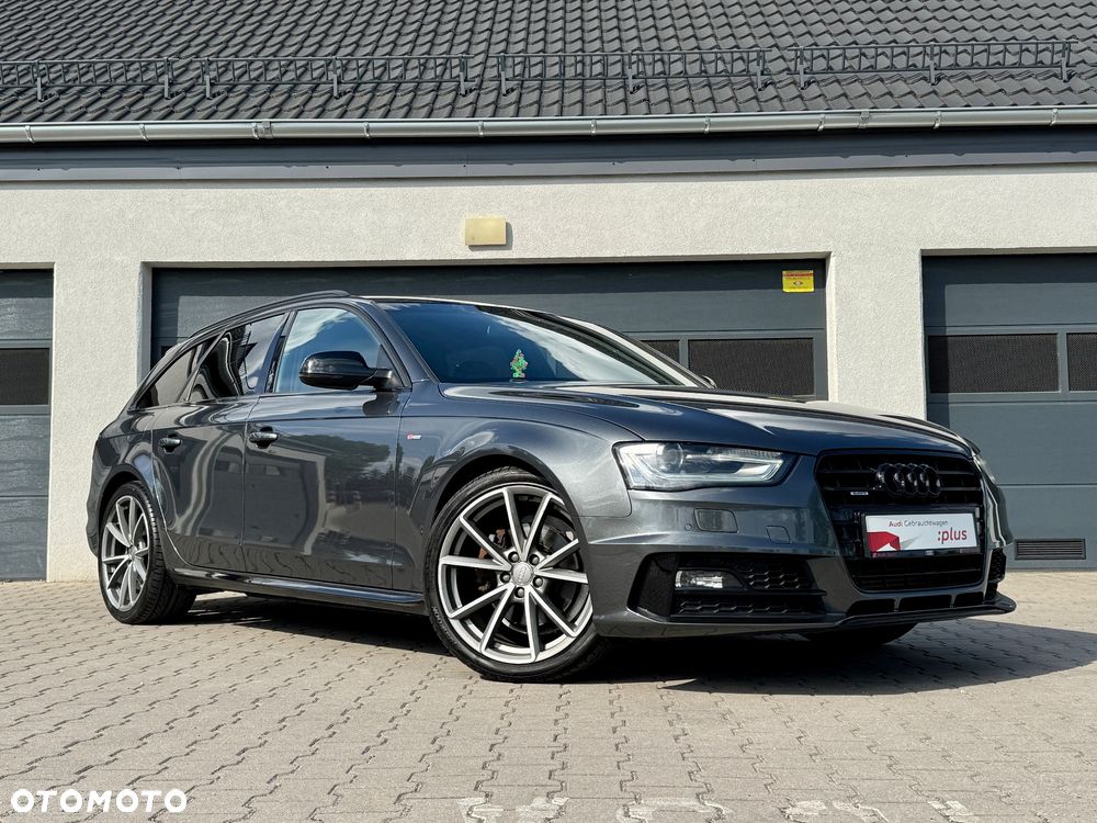 Audi A4 Avant 2.0 TDI DPF quattro S tronic S line Sportpaket - 2