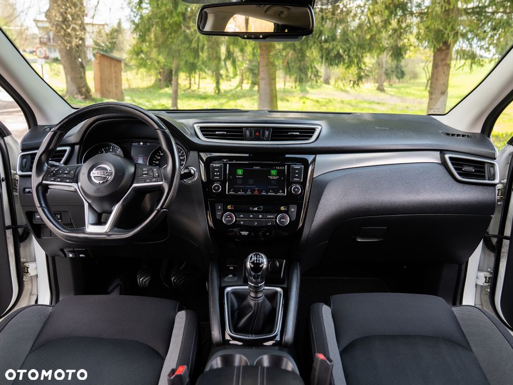 Nissan Qashqai 1.3 DIG-T Acenta - 32