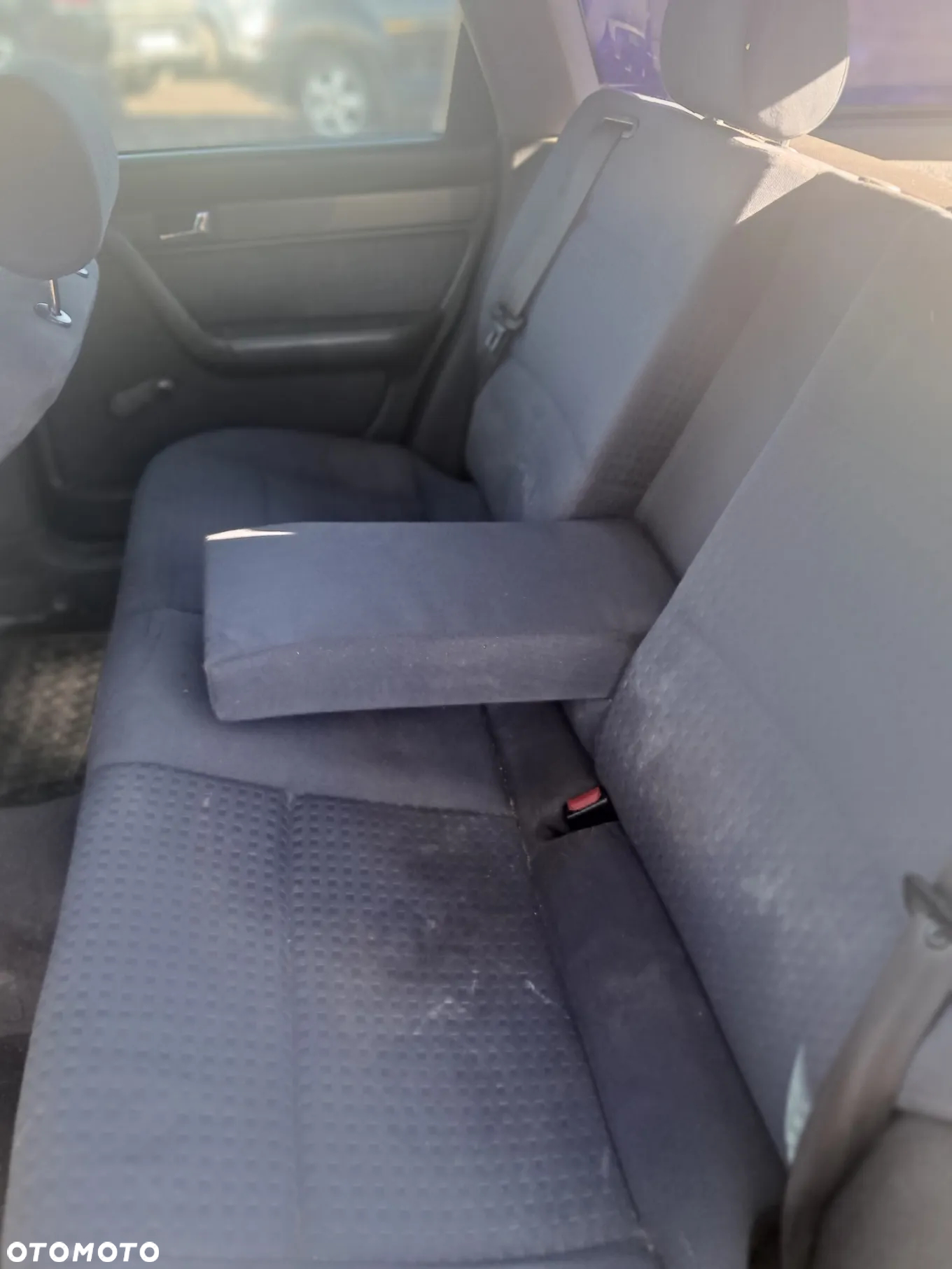 DAWCA CZĘŚCI AUDI A6 C4 KOMBI 2.5 TDI 140KM AEL KL LY5K - 11