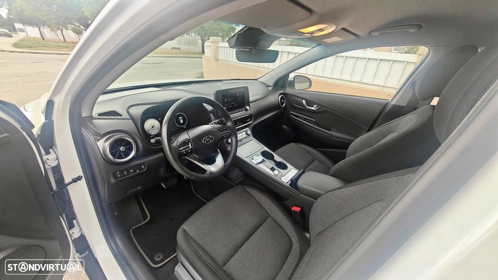 Hyundai Kauai 39 kWh Premium - 6