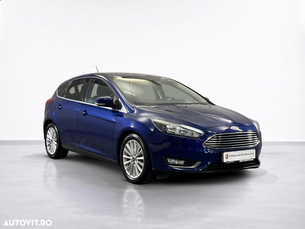 Ford Focus - 8