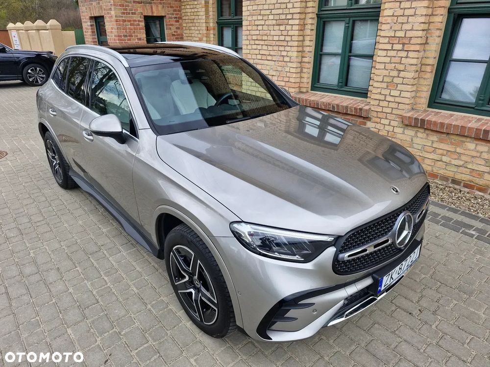 Mercedes-Benz GLC - 2