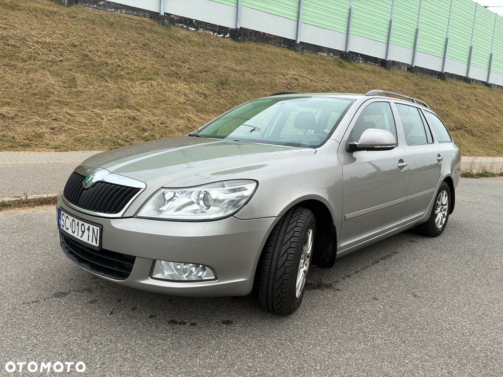 Skoda Octavia 1.4 TSI Ambiente - 2
